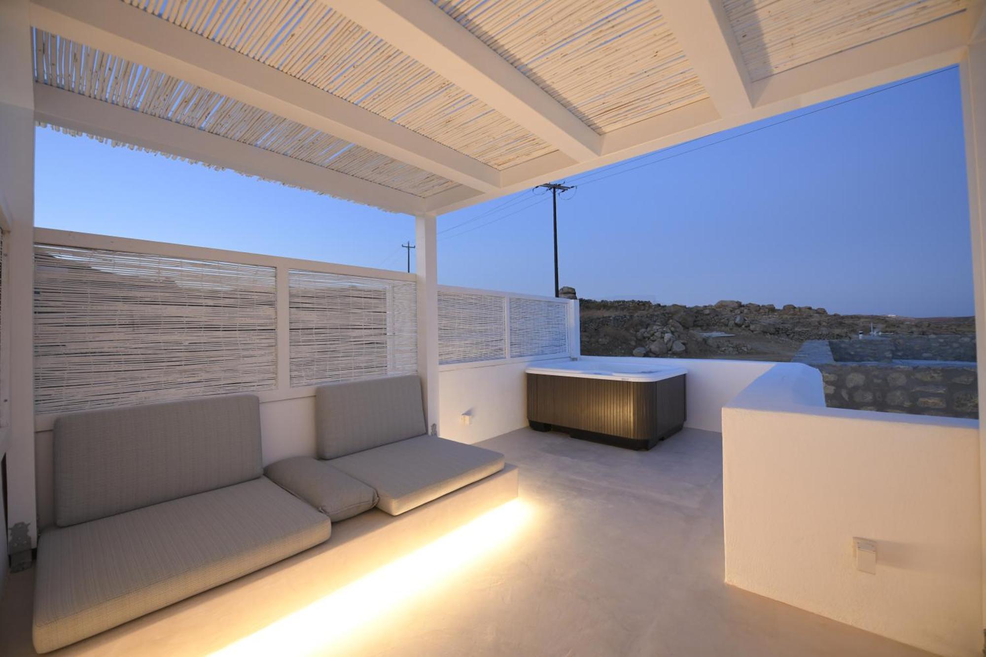 Hotel The Ammonite 4*