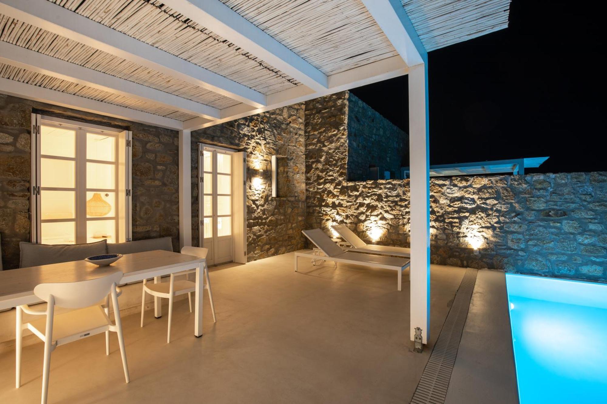 The Ammonite 4* Plintri